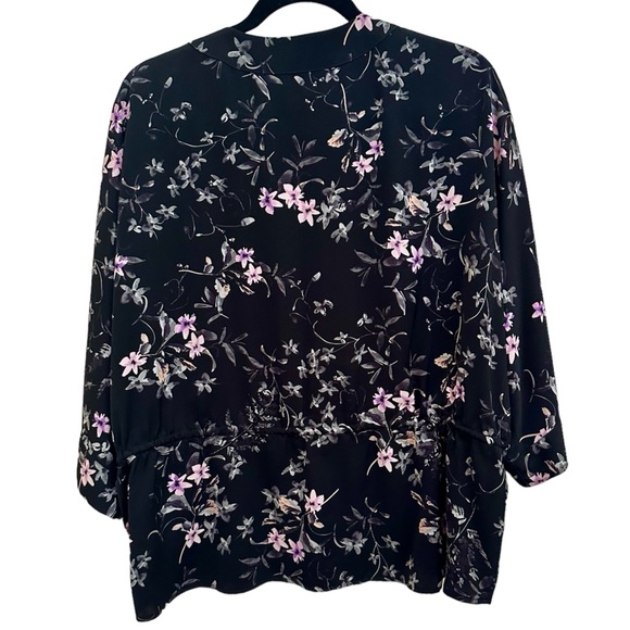 Express Black Floral Kimono Top - Picture 2 of 3